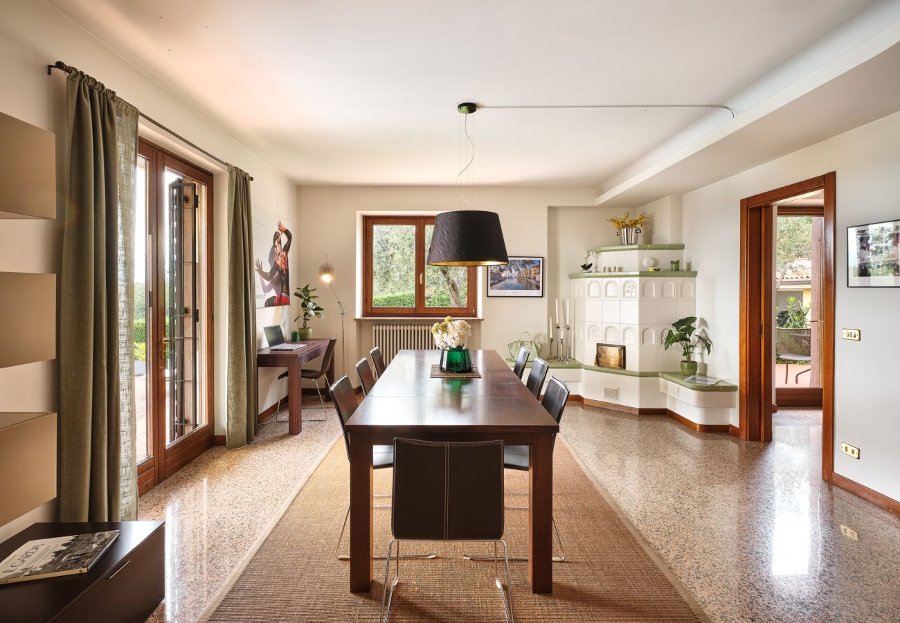 Villa in Lazise - Regarda - Villa Celebrity with pool and stunning lake view