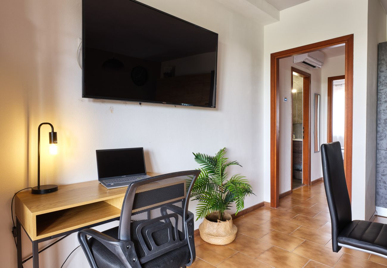 Apartment in Lazise - Regarda - Apartment Markus with pool, wifi, garden, tennis