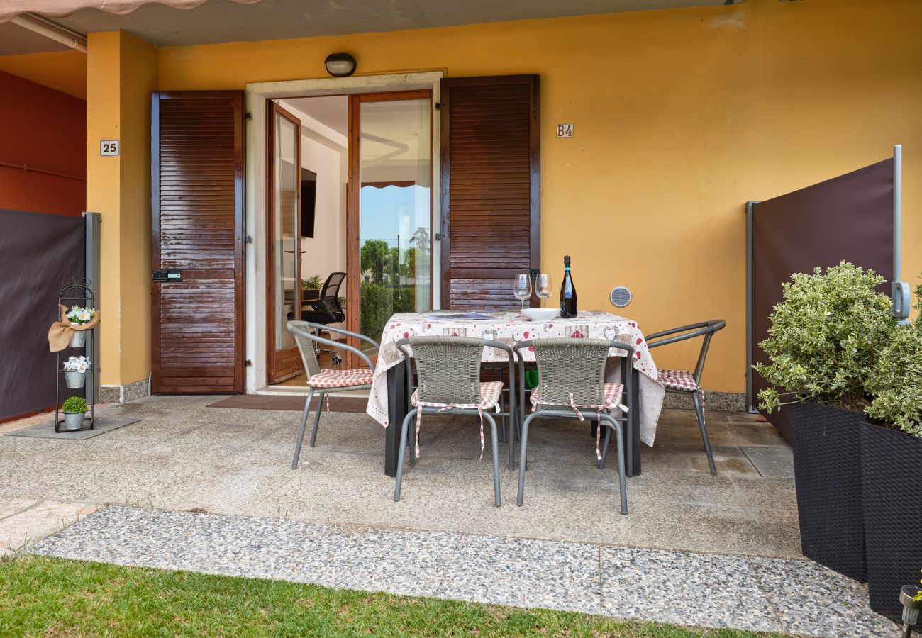 Apartment in Lazise - Regarda - Apartment Markus with pool, wifi, garden, tennis