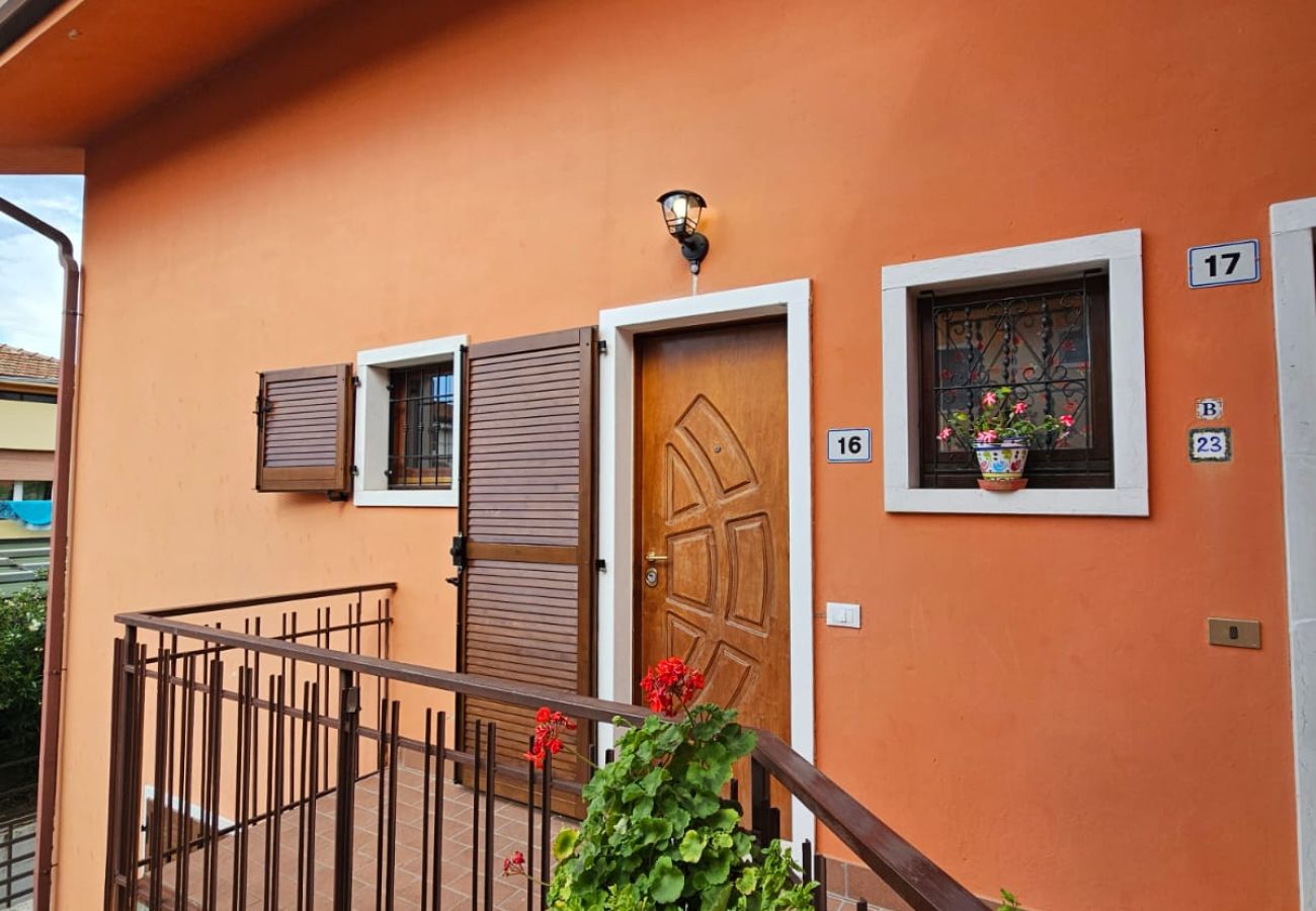 Apartment in Lazise - Lisa Marie Apartment with pool and tennis